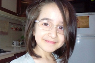 Требуется помощь 8-летней Элизе Алиевой
