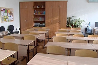 Из-за эпидемии ОРВИ частично отменили занятия в пяти школах Саратова