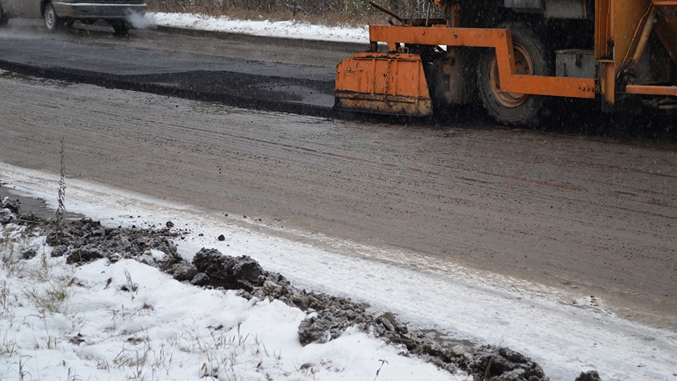 Под Саратовом отремонтируют 6 километров дороги за 104 миллиона рублей
