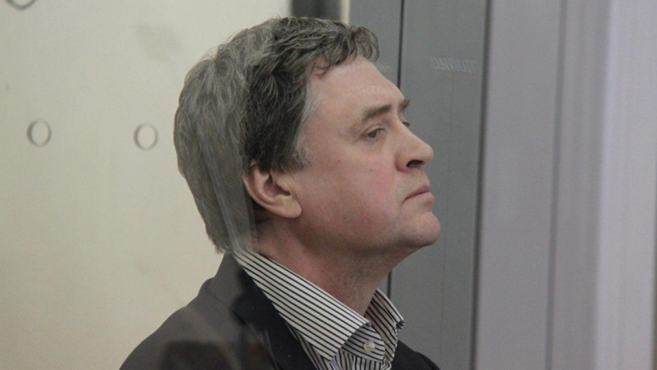 Алексей Прокопенко намерен дожидаться суда в особняке жены