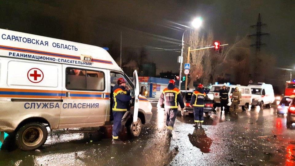 Ребенок чудом не пострадал в аварии на Ново-Астраханском шоссе