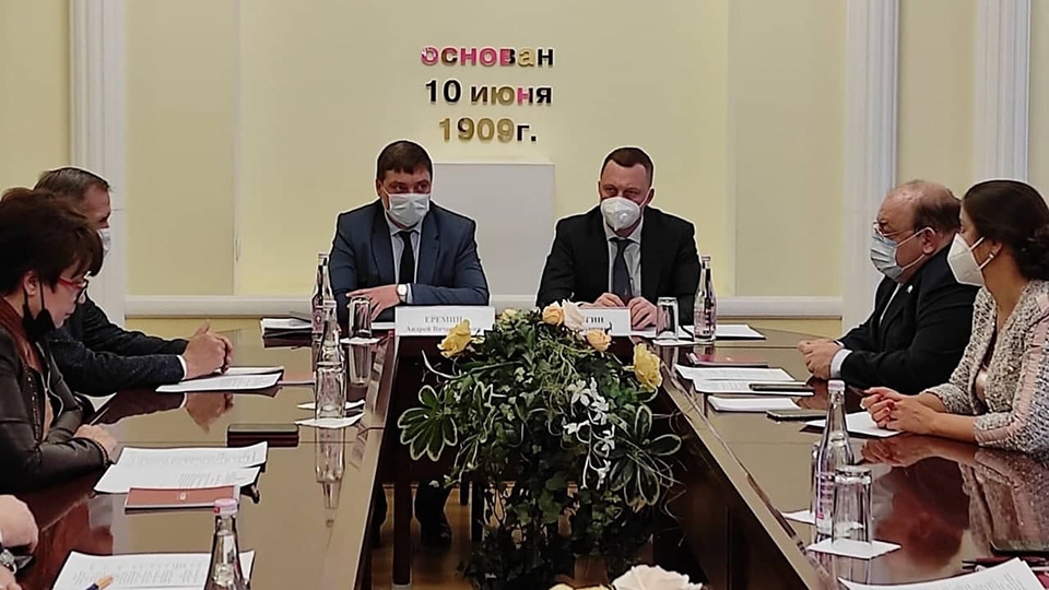 Роман Бусаргин возглавил наблюдательный совет саратовского вуза