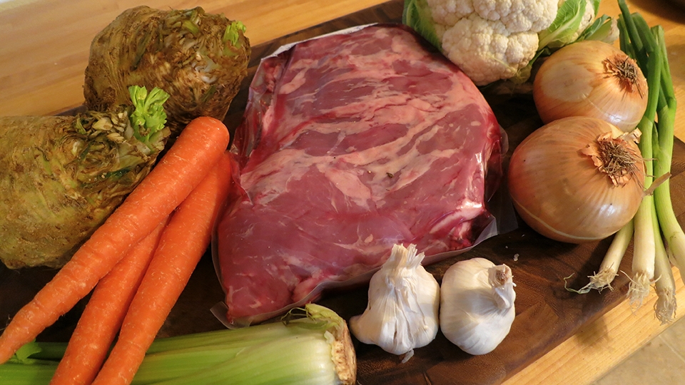 Саратовстат: мясо дорожает, свежие овощи дешевеют