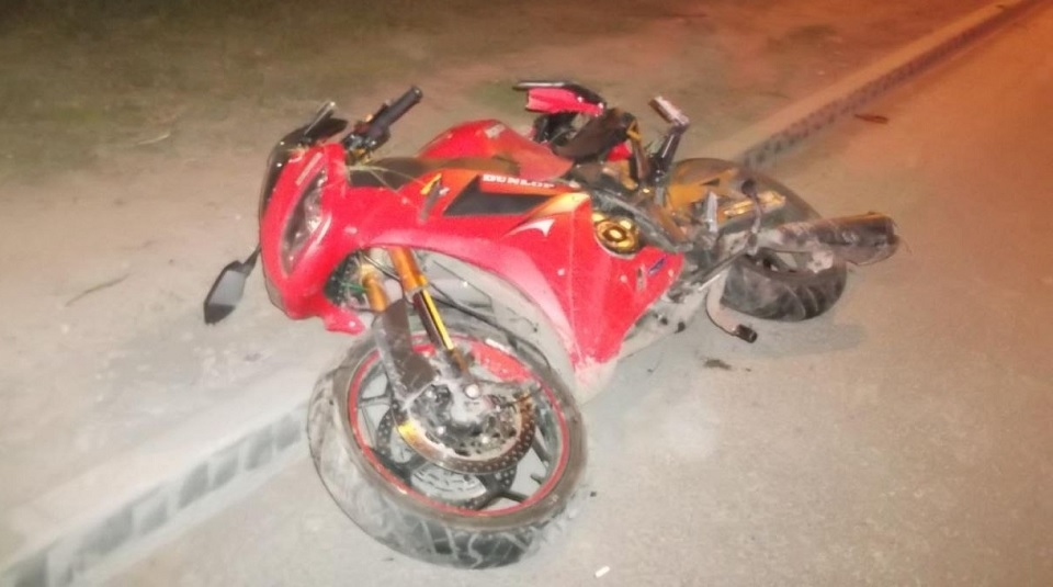 В Энгельсе молодой мотоциклист-лихач погубил своего пассажира