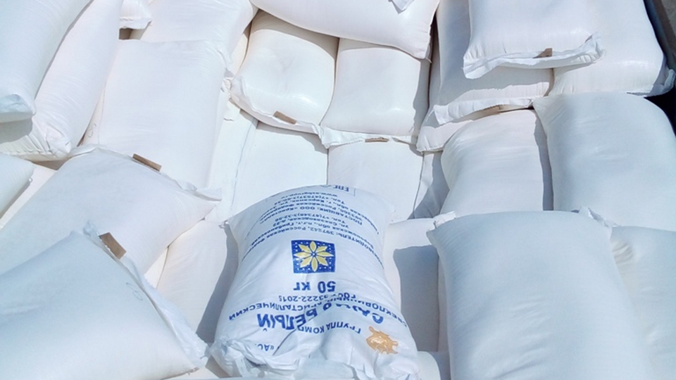 Из Саратовской области в Казахстан пытались вывезти 800 мешков сахара