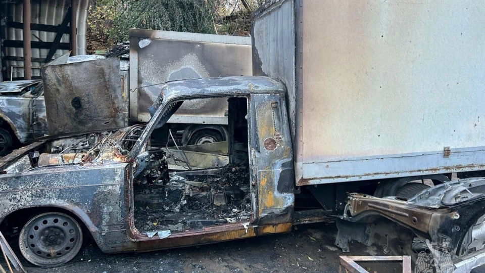 На СТО в Саратове сгорели мотоцикл и три машины. Клиентка отсудила крупную сумму