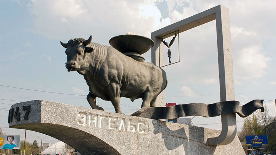 В Энгельсе на два дня перекроют центральную дорогу