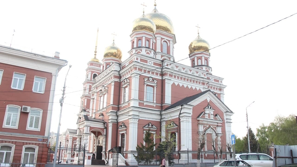 В Саратов прибудет Казанская икона Божией Матери. Вокруг собора ограничат движение