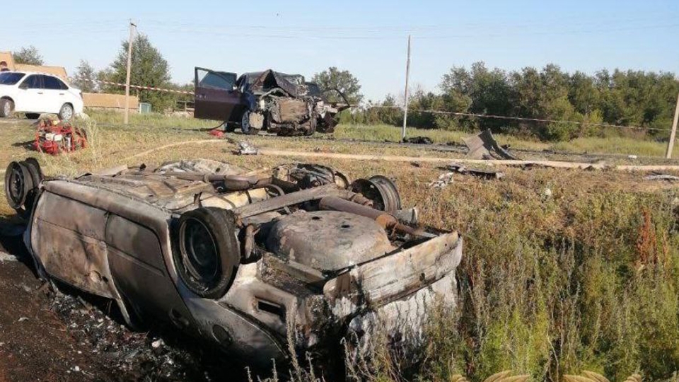 ДТП на саратовской дороге: два человека погибли и трое ранены