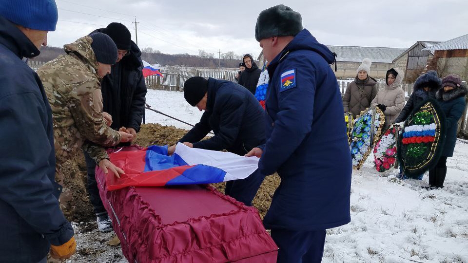 СВО. В Невежкино проводили земляка в последний путь