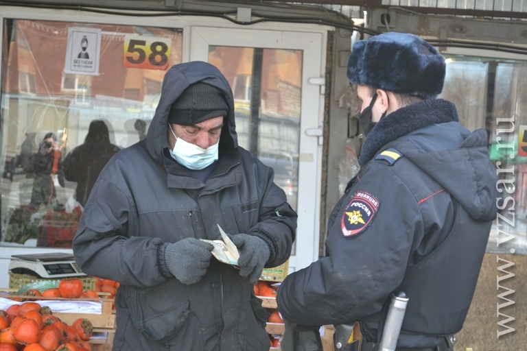 Дела 23. Облавы в Саратове. Саратов операция нелегал. Облавы на мигрантов в Москве 2021. Милиция и мигрант.