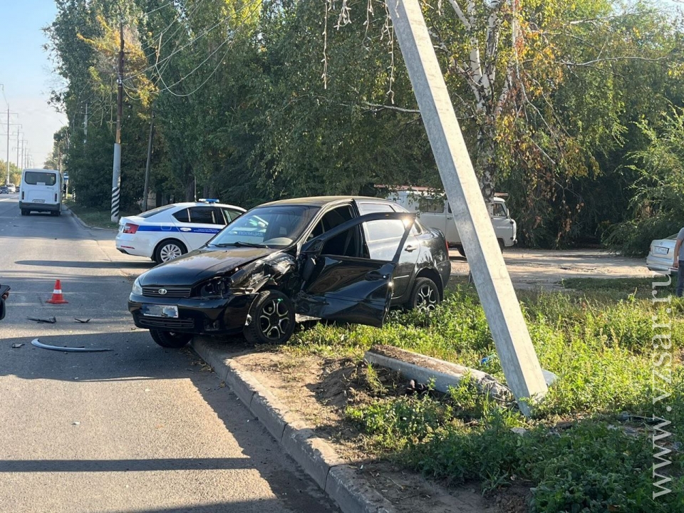 Авария в энгельсе сегодня утром