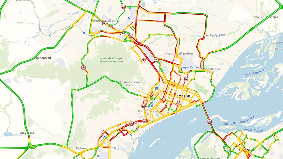 Карта саратова транспорт. Пробки 10. Саратов пробки 7 баллов. Транспортная ситуация в Саратове. Движение по улице в Саратове.